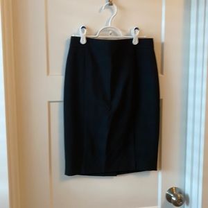 Ann Taylor black suit skirt 00P
